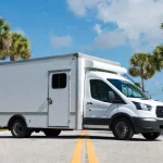 Cómo Encontrar una Cargo Van en Florida con Requisitos Mínimos con Ride Ideal